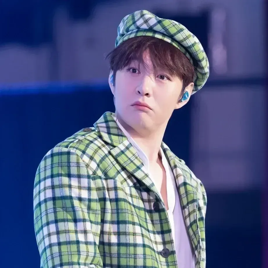 李昌燮 (BTOB)的最新活動照片