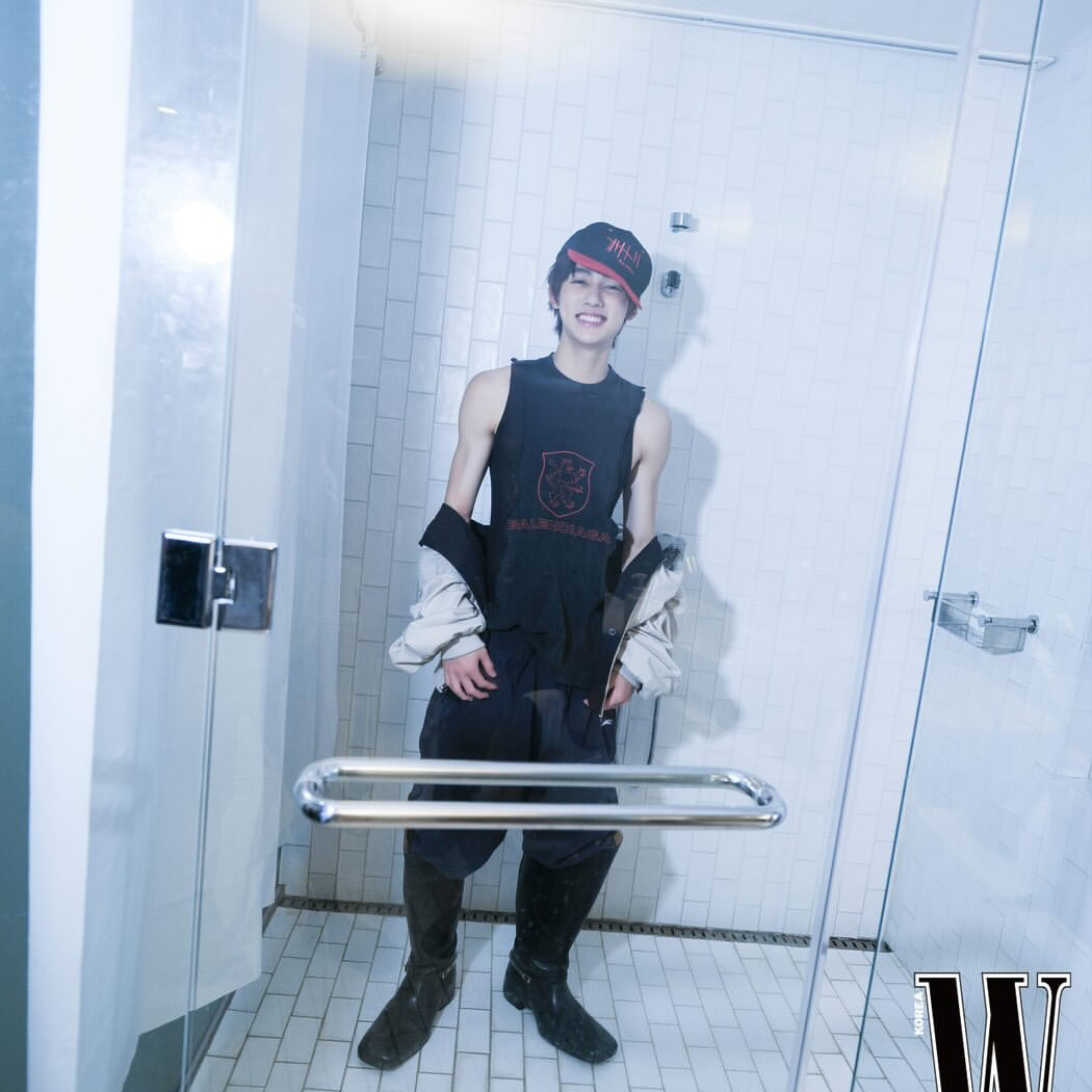 Latest photo of Seonghyeon (CORTIS)