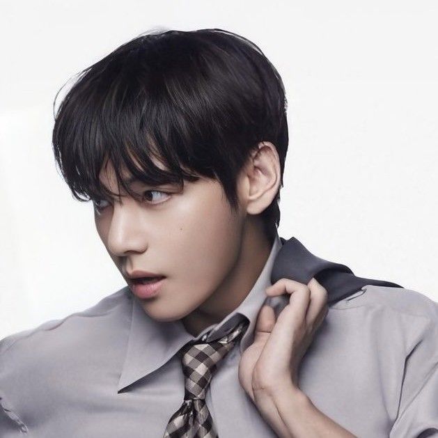 A moment captured by V (BTS)'s fan