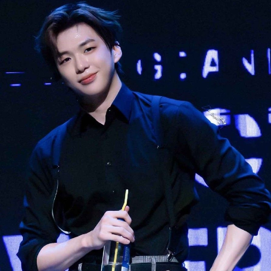 강다니엘의 최신 사진