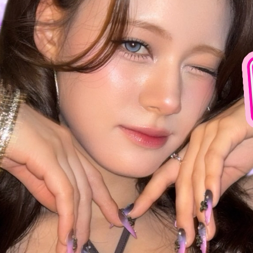 Behind-the-scenes cut of Nina (NiziU)