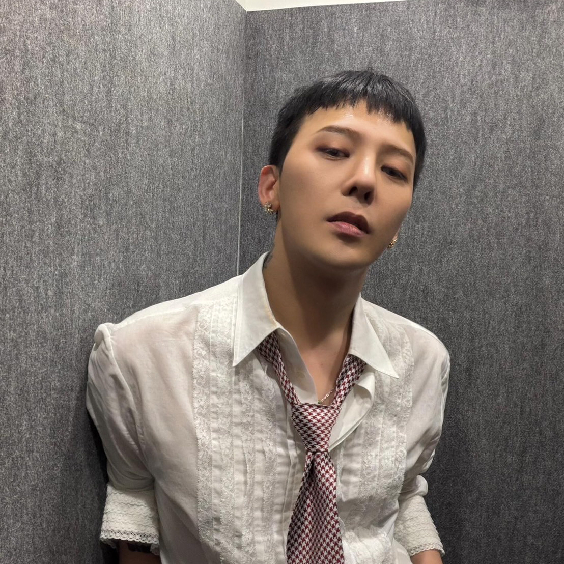 A moment captured by G-DRAGON (BIGBANG)'s fan