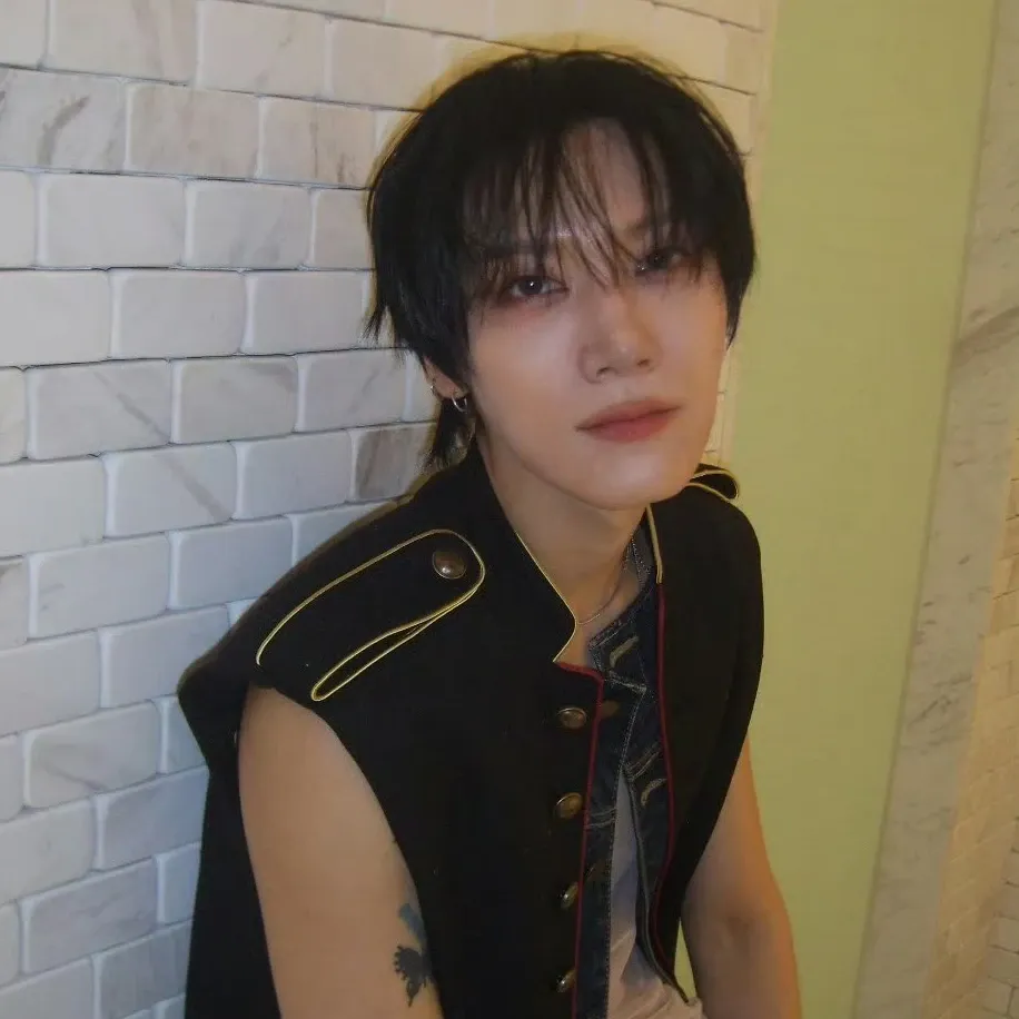 Foto terbaru TEN (WayV)