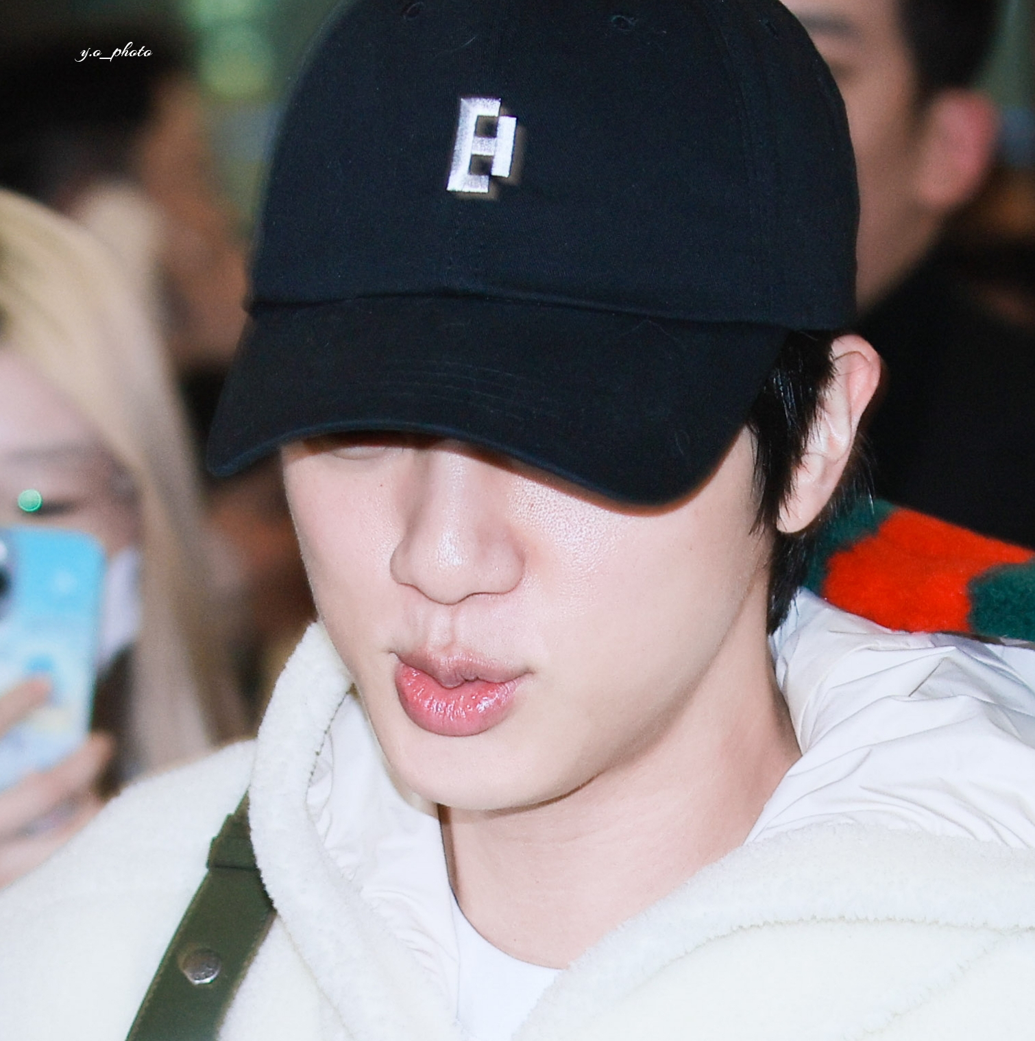 Momen yang diabadikan oleh penggemar Jin (BTS)