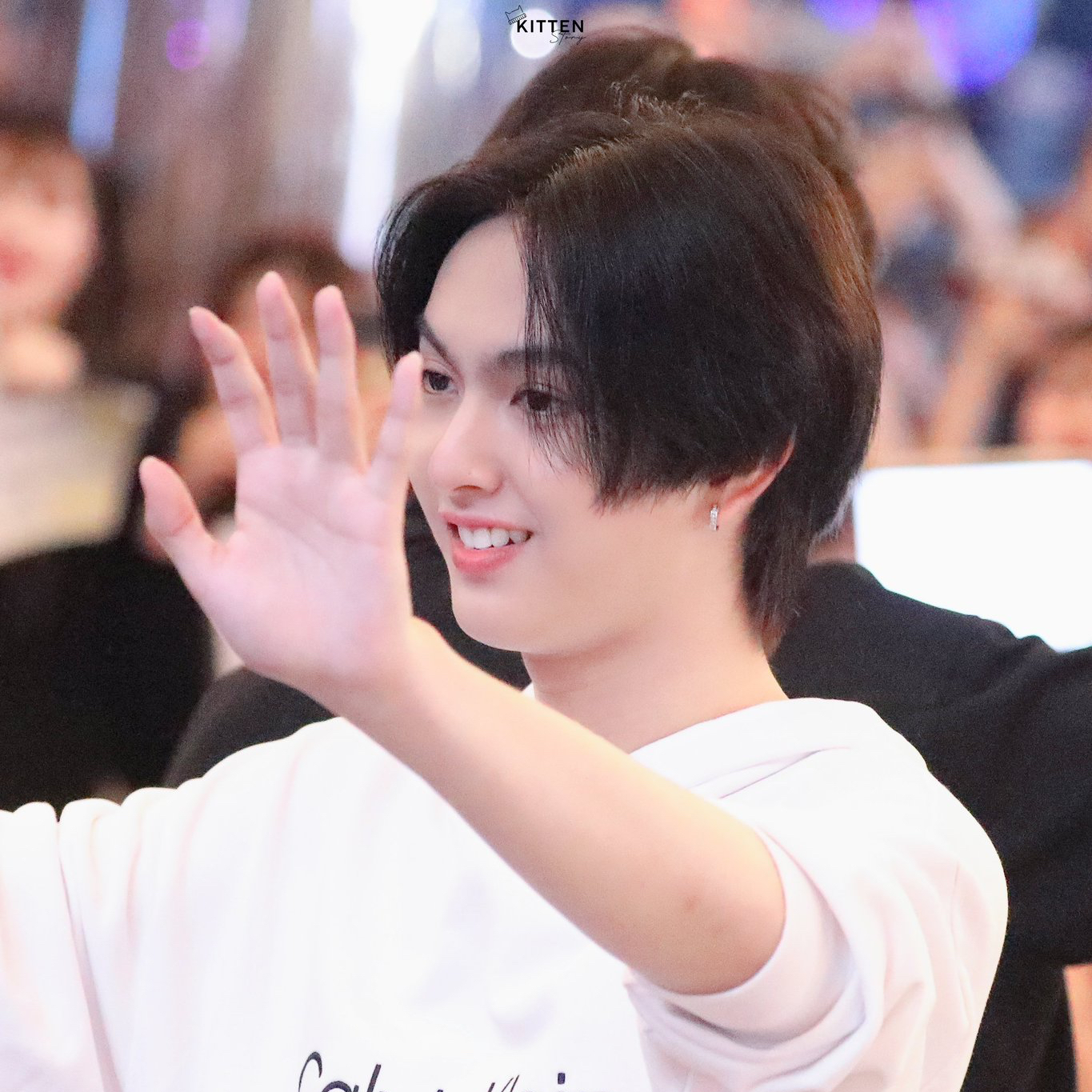 Recent activity shot of Copper (BUS)