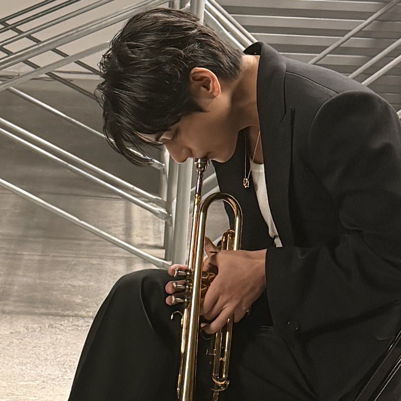 Recent activity shot of V (BTS)