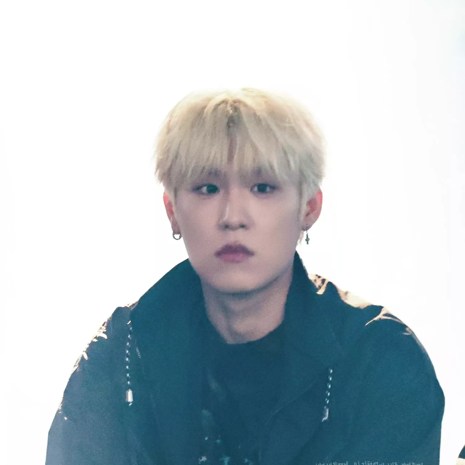 Latest photo of Park Woojin (AB6IX)