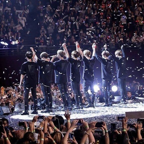 K-POP posts beloved by 자유게시판 fans