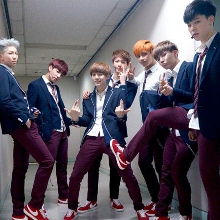 Momen yang diabadikan oleh penggemar BTS