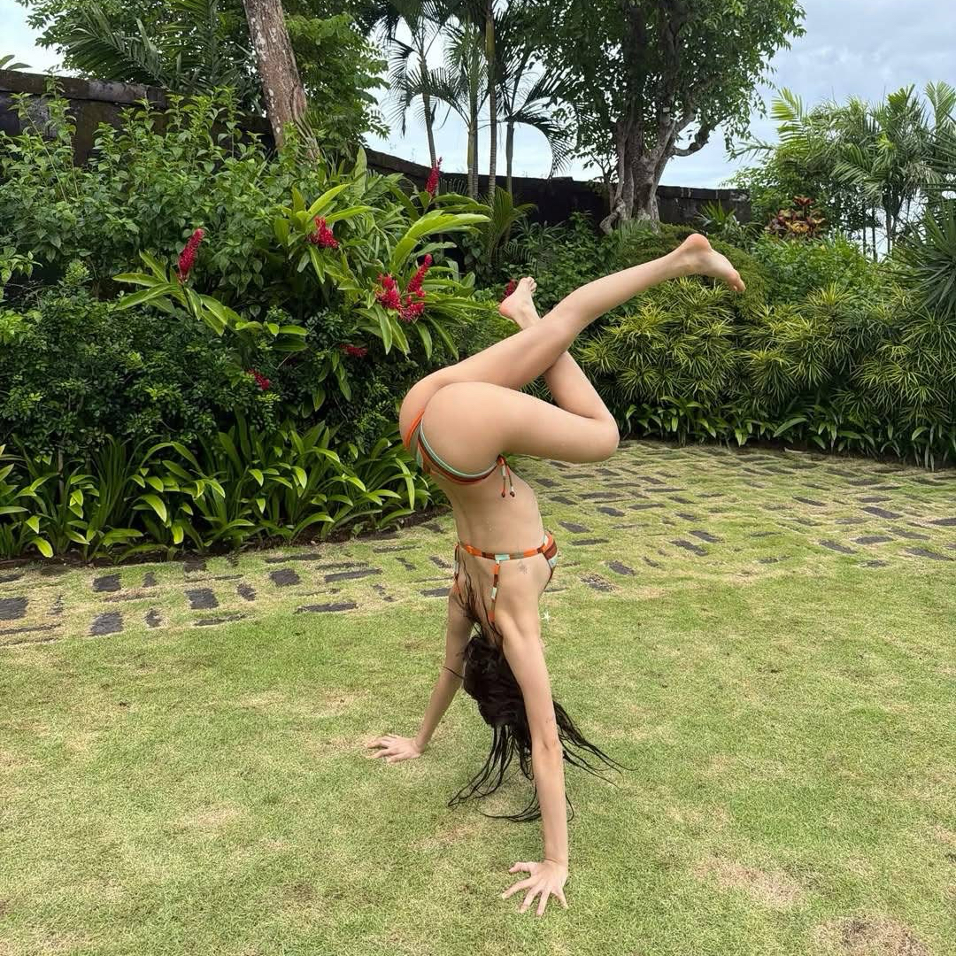 Foto aktivitas terbaru Lisa (BLACKPINK)