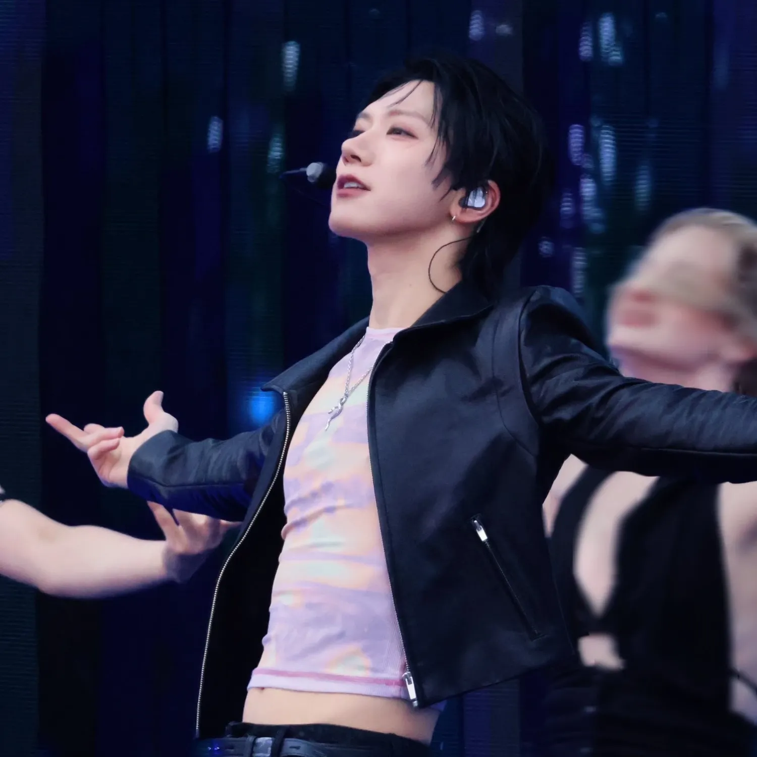 Behind-the-scenes cut of TEN (WayV)