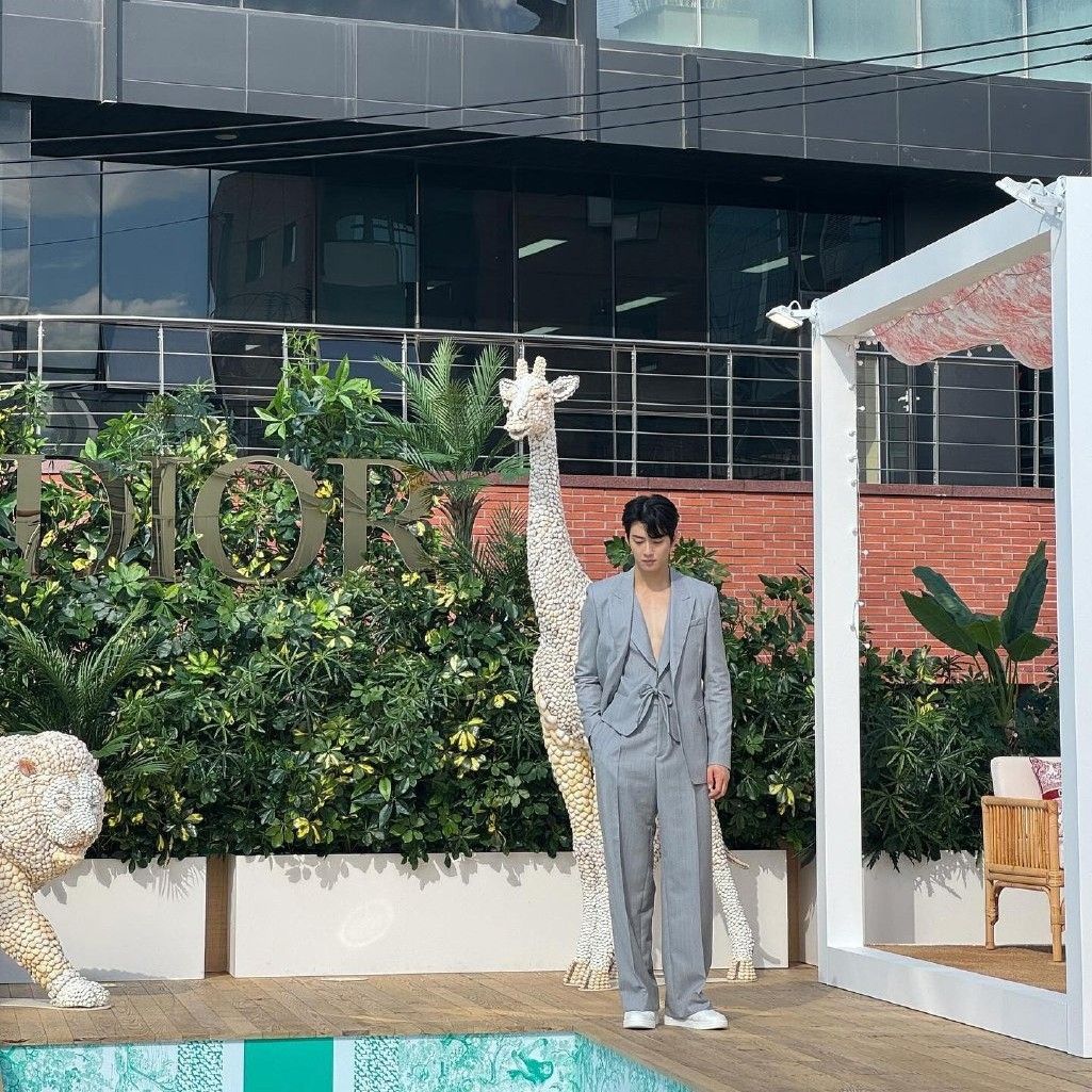 A moment captured by Eunwoo (ASTRO)'s fan