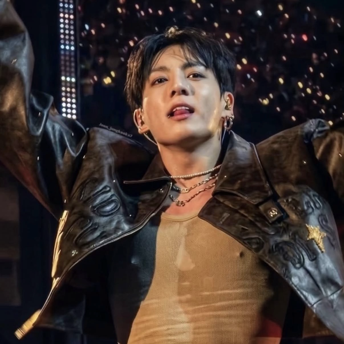 Momen yang diabadikan oleh penggemar Jungkook (BTS)