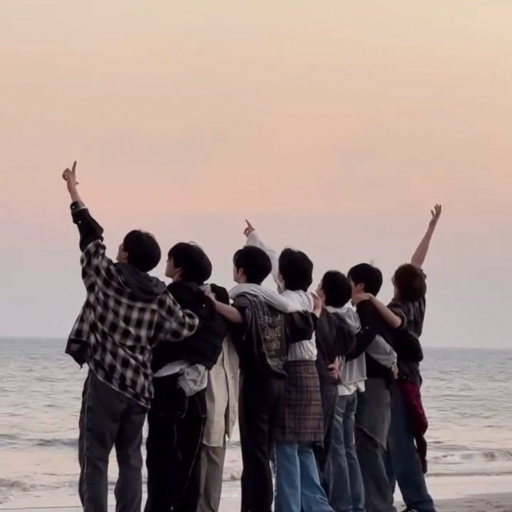 Recent activity shot of ZEROBASEONE