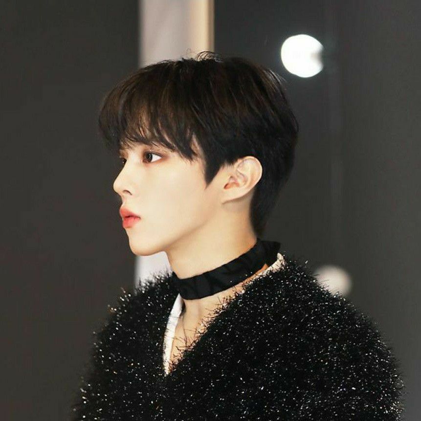 Latest photo of Kim Wooseok