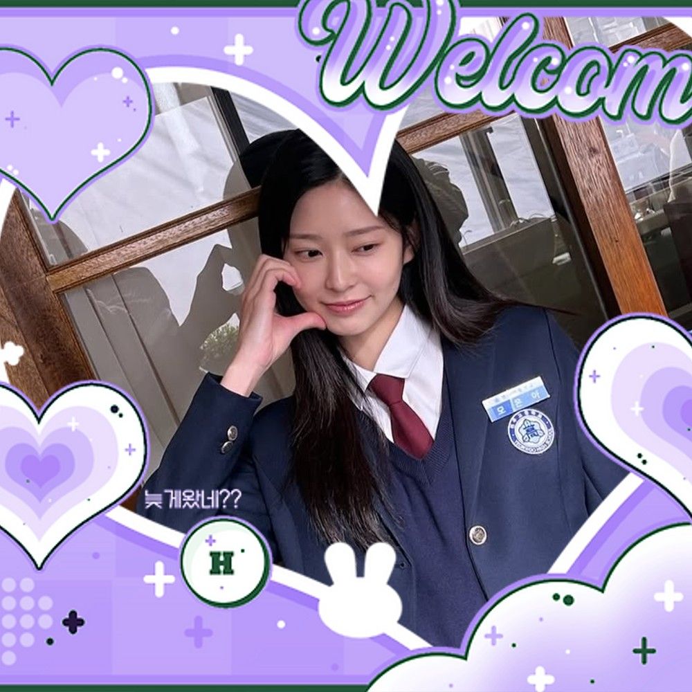 Behind-the-scenes cut of Kim Minju