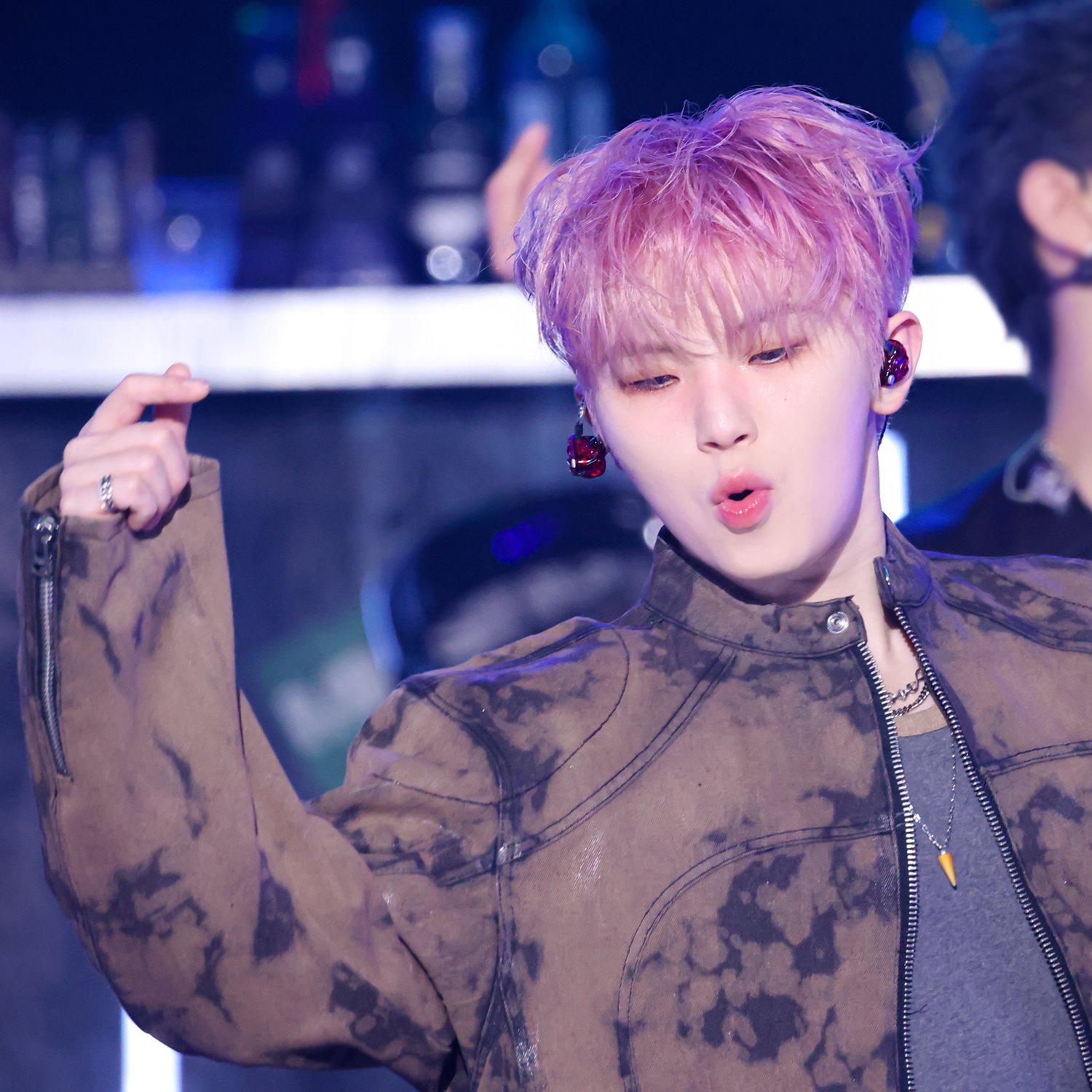 A moment captured by Woozi (SEVENTEEN)'s fan
