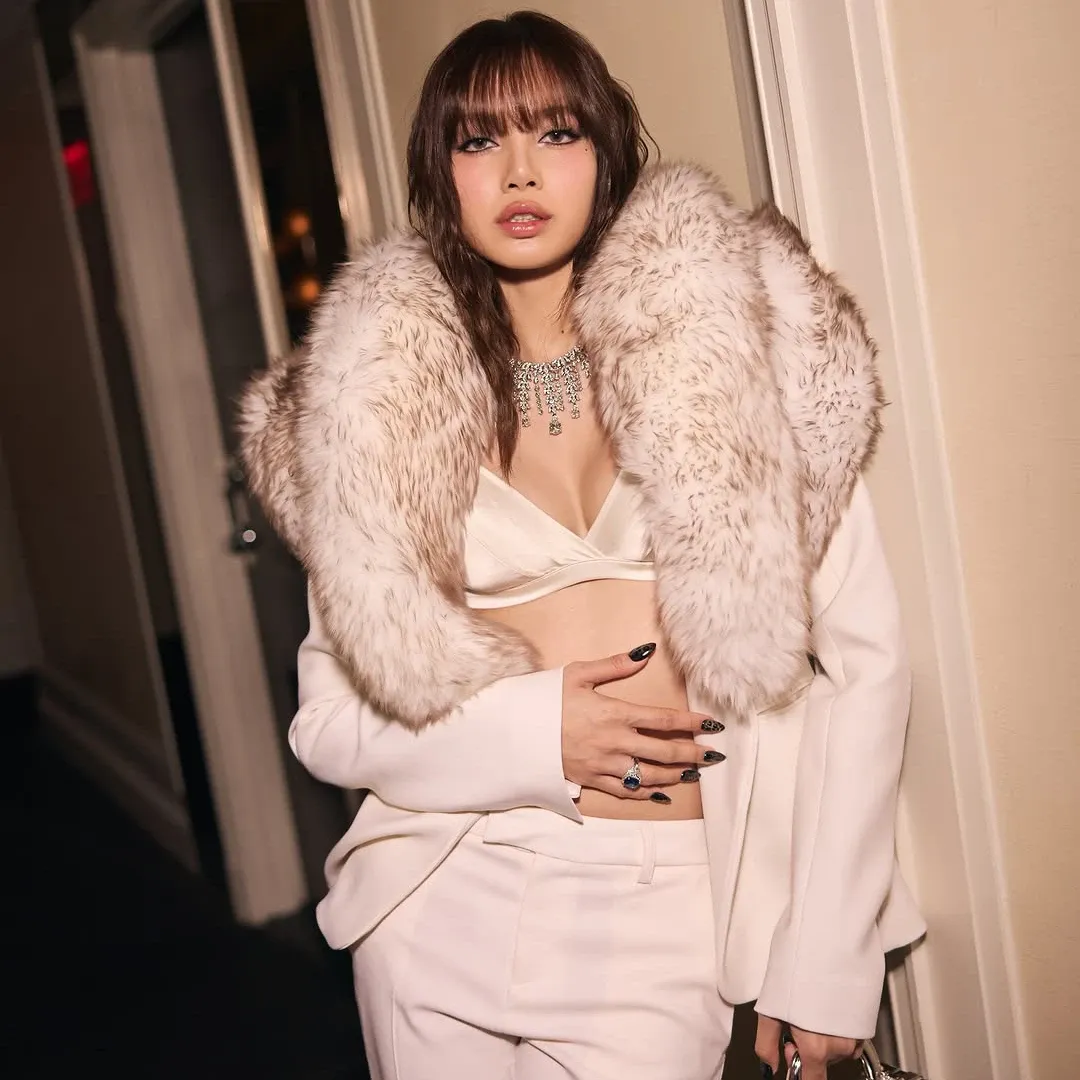 Foto terbaru Lisa (BLACKPINK)