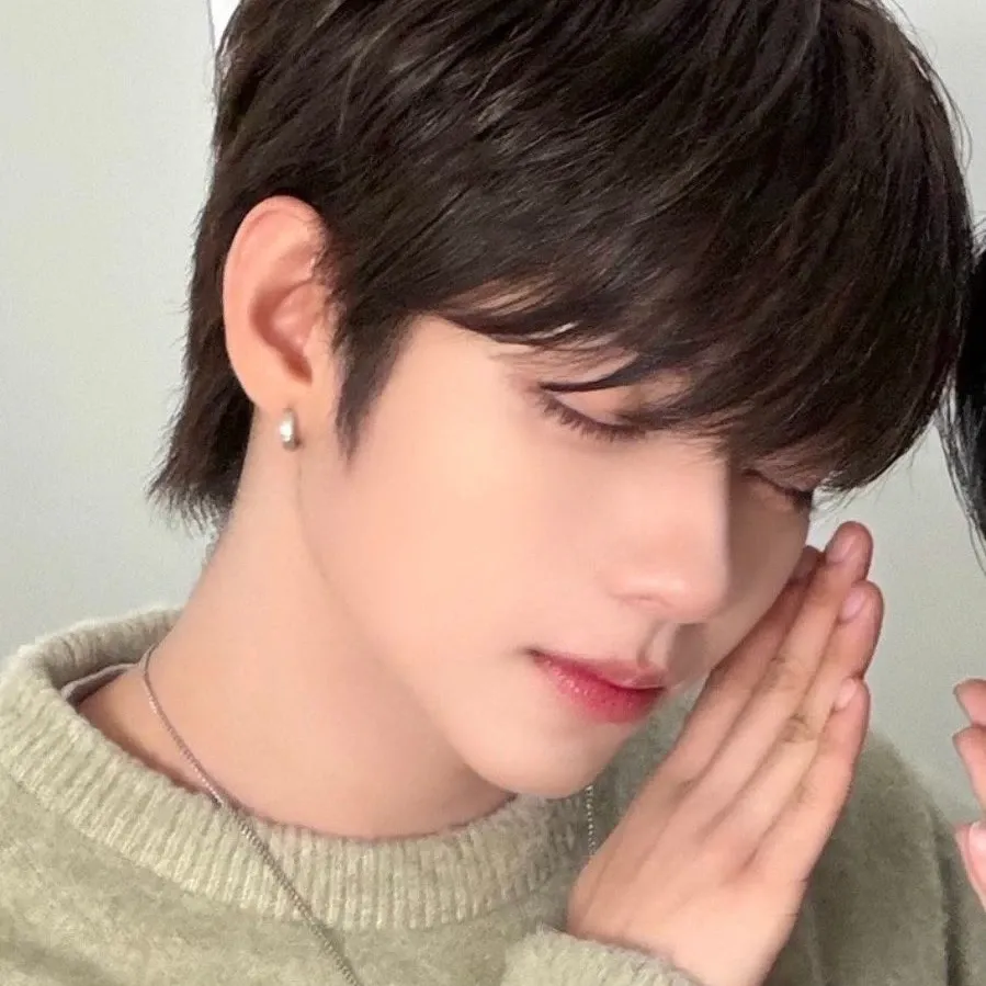 Latest photo of JL (AHOF)