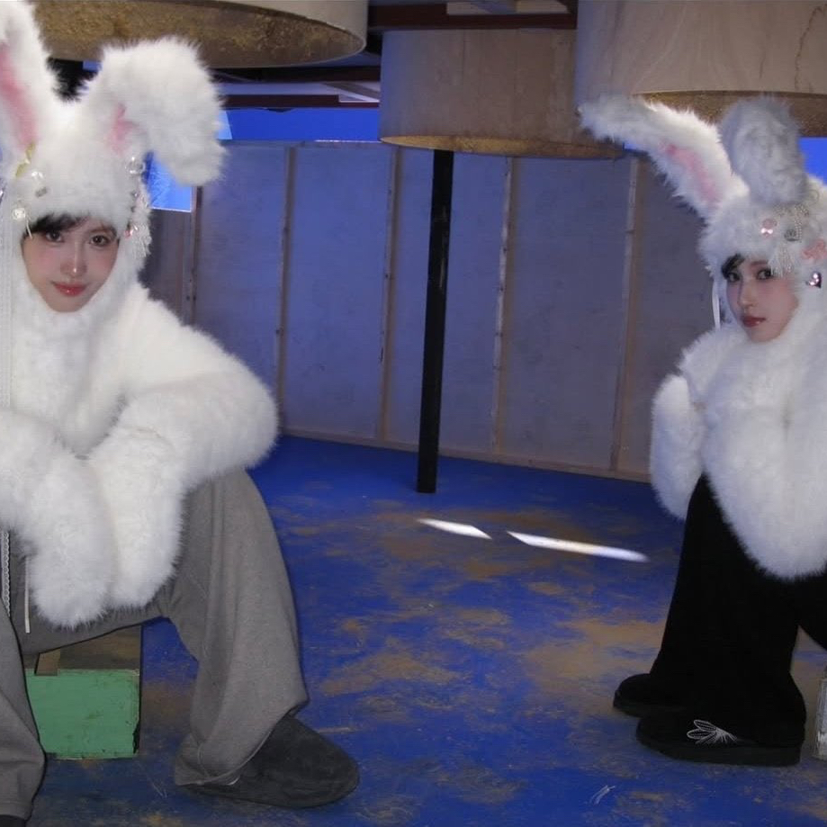 모모 (TWICE) 최근 활동샷