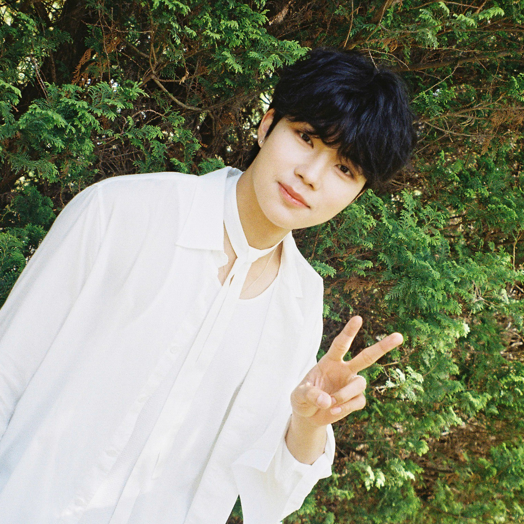 A moment captured by Park Gunwook (ZEROBASEONE)'s fan