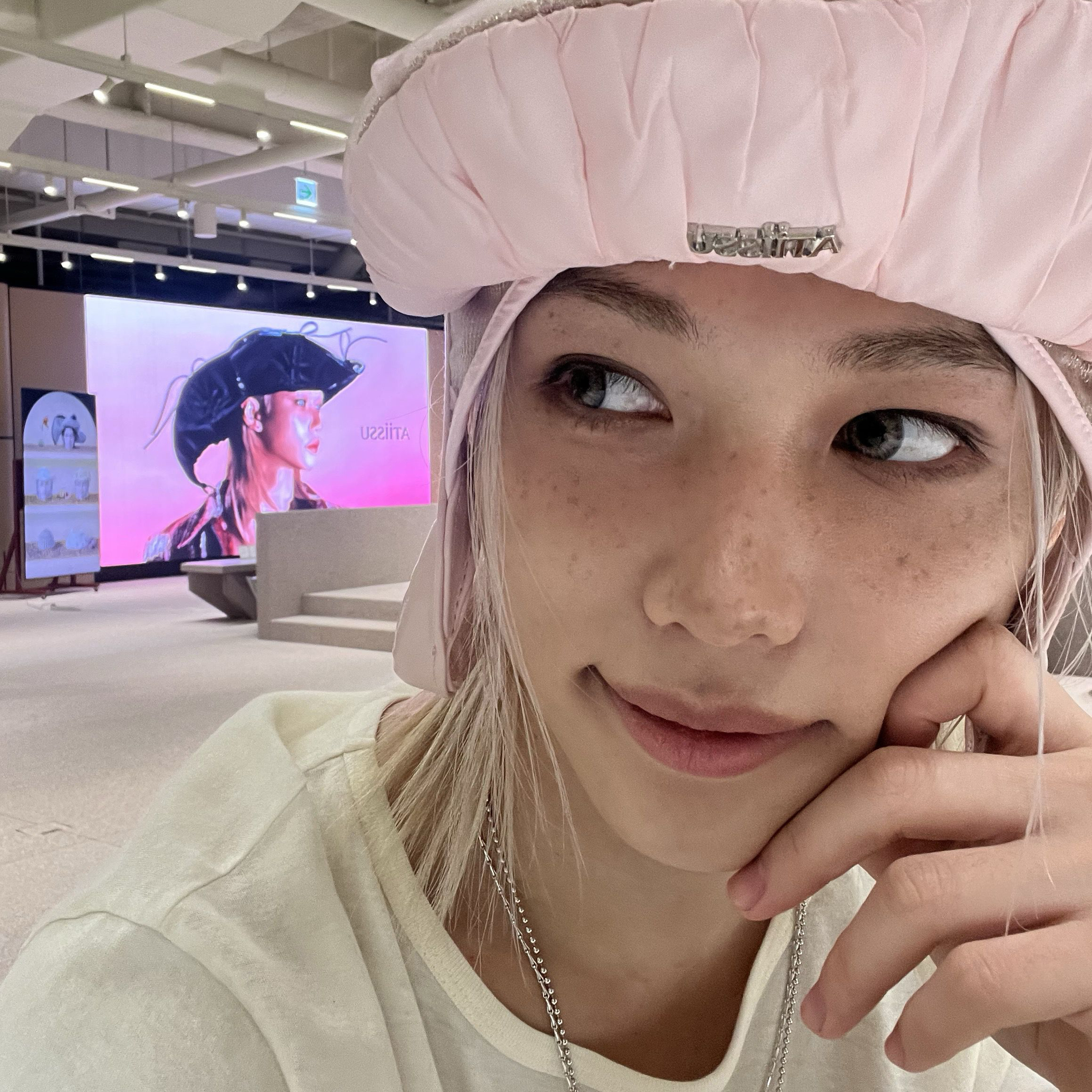 A moment captured by Felix (Stray Kids)'s fan