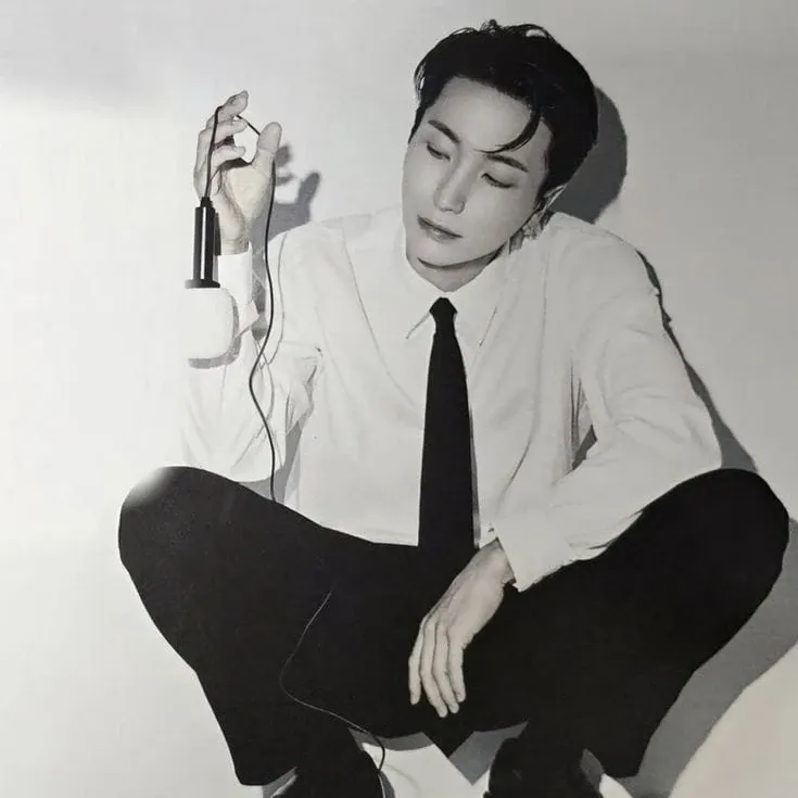 Recent activity shot of Leeteuk (Super Junior)