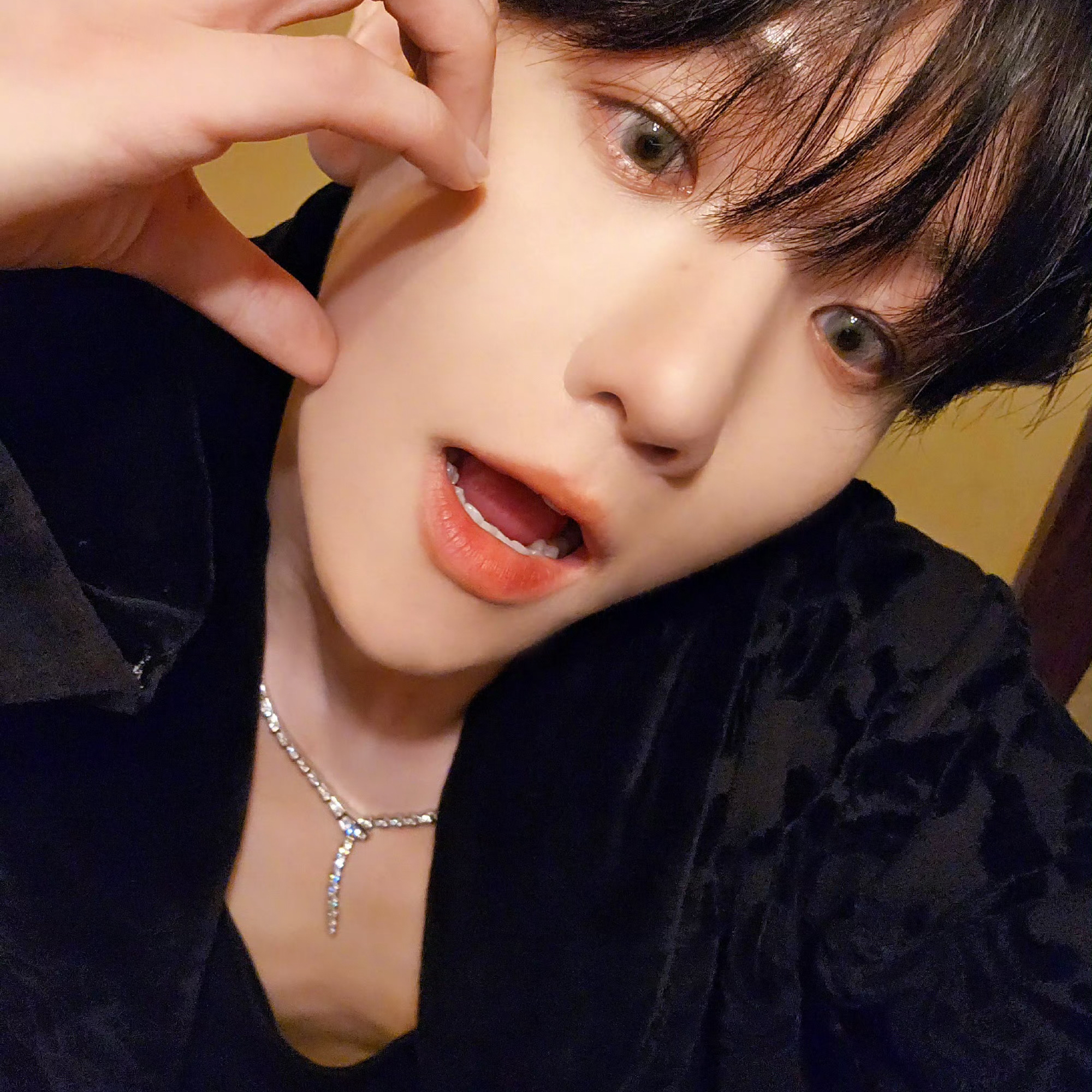 Foto aktivitas terbaru Baekhyun (EXO)