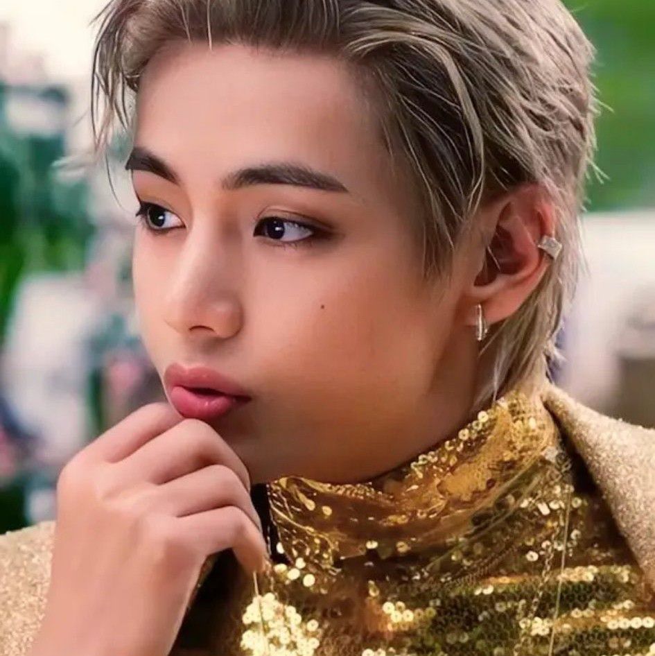 뷔 (방탄소년단) 팬이 찍은 순간