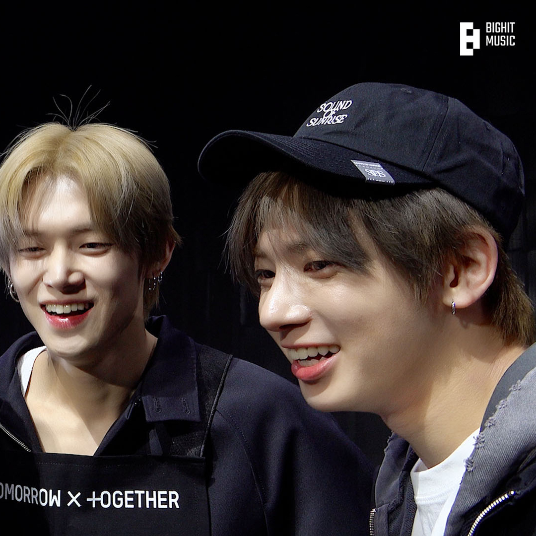 Foto terbaru TOMORROW X TOGETHER