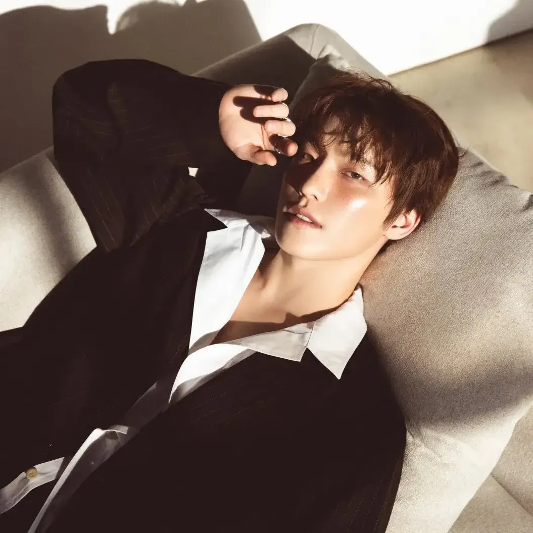 A moment captured by Dino (SEVENTEEN)'s fan