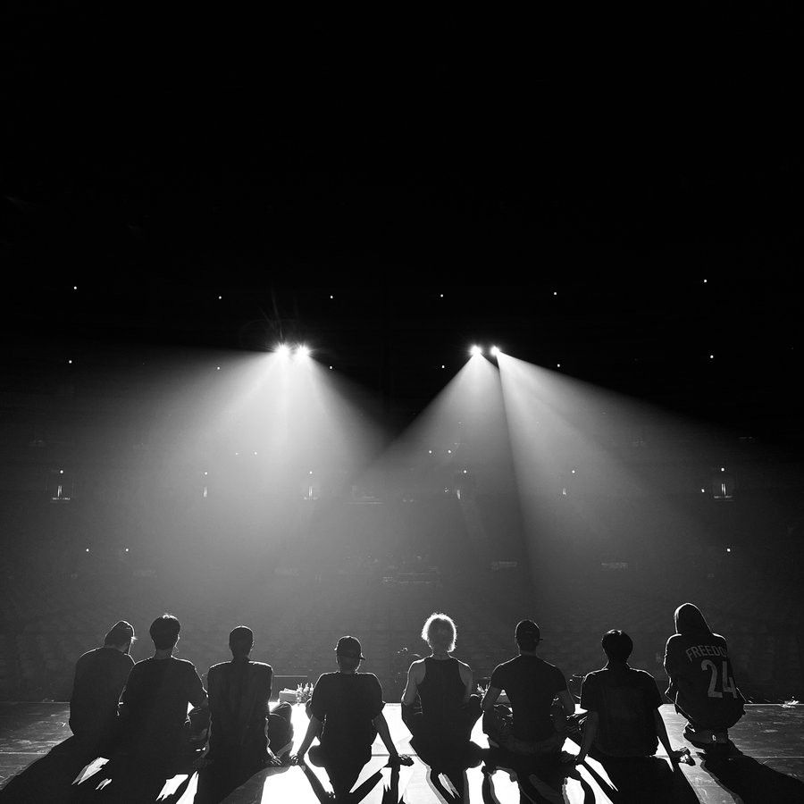 ATEEZの舞台裏ショット