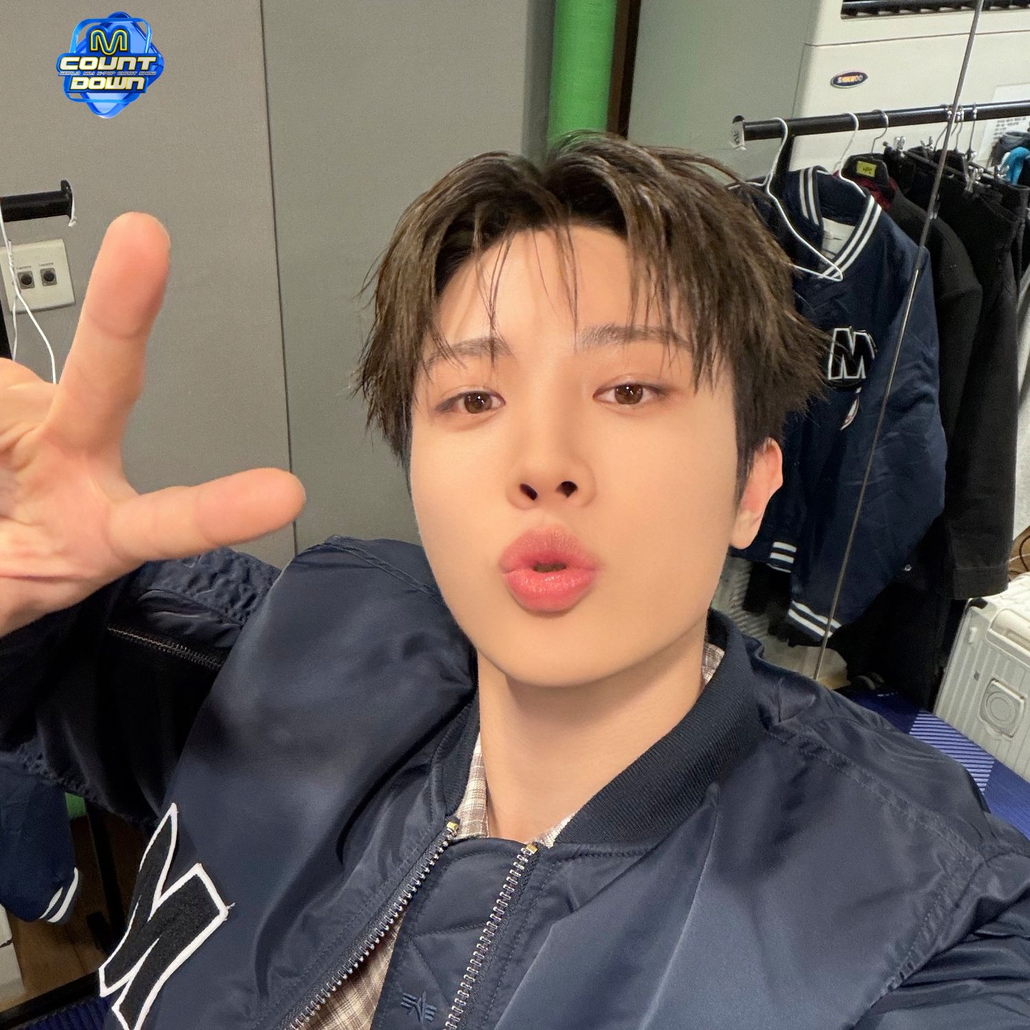 Recent activity shot of TREASURE