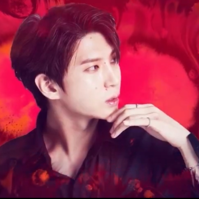 Konten idola populer yang trending di komunitas