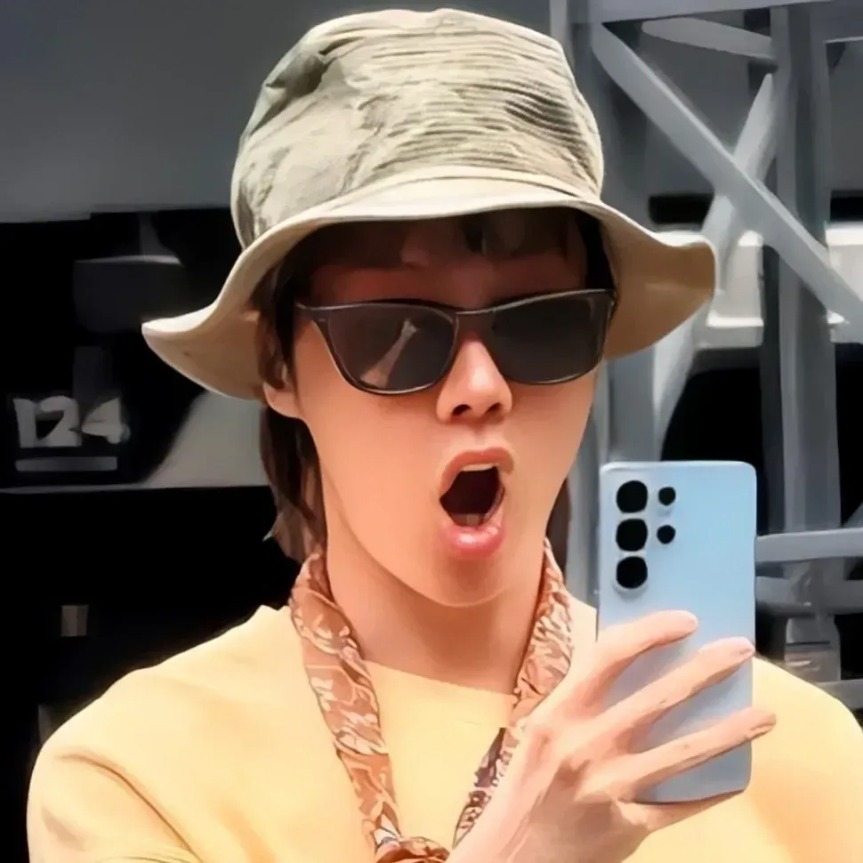 제이홉 (방탄소년단)의 비하인드 컷