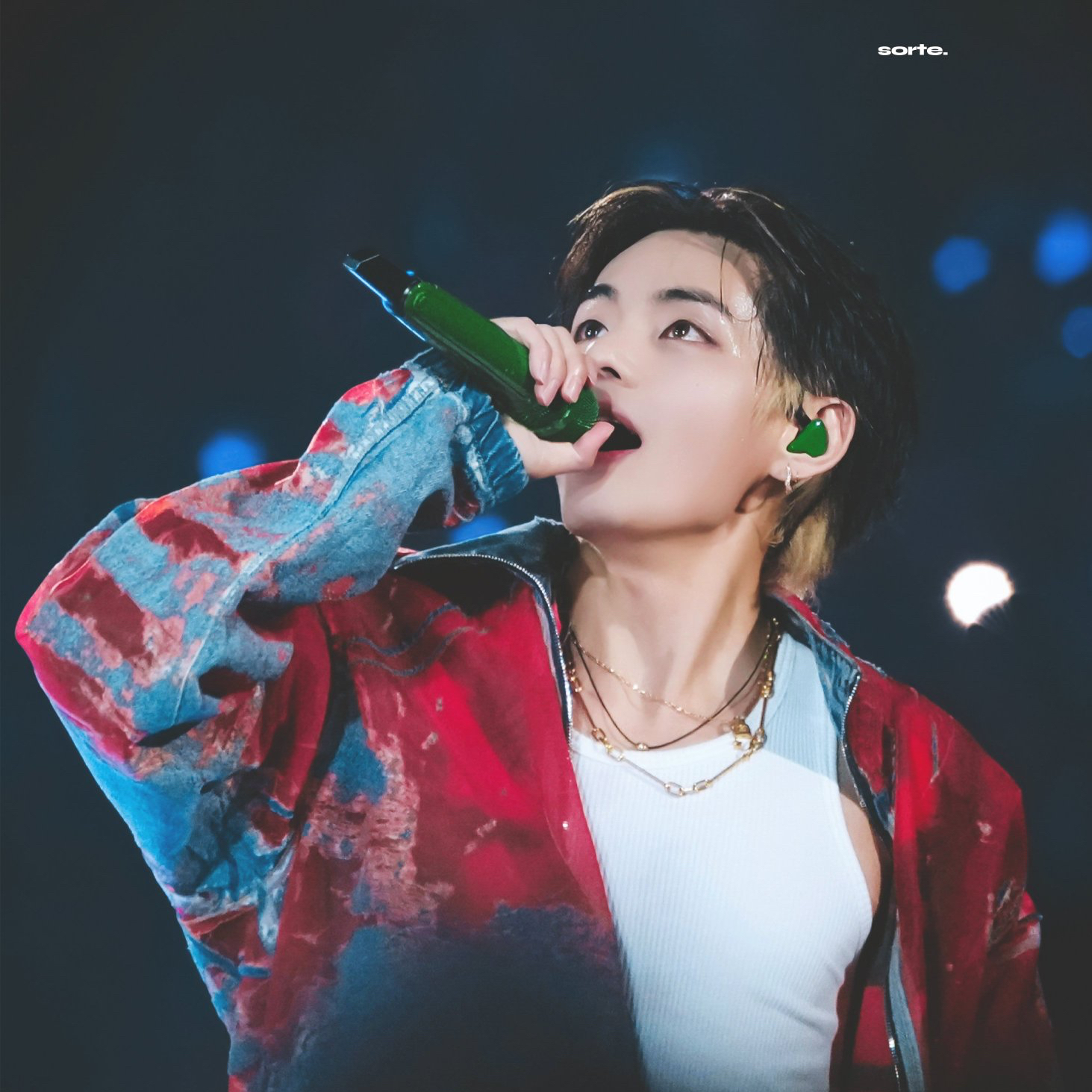 뷔 (방탄소년단)의 비하인드 컷