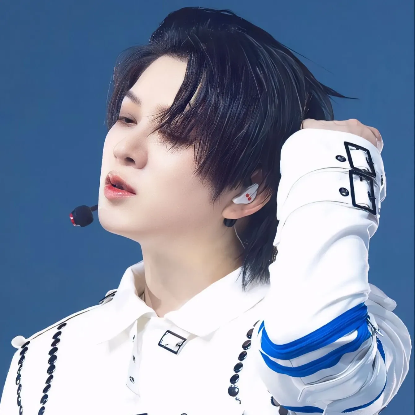 A moment captured by Heechul (Super Junior)'s fan