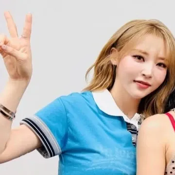 Behind-the-scenes cut of MAMAMOO
