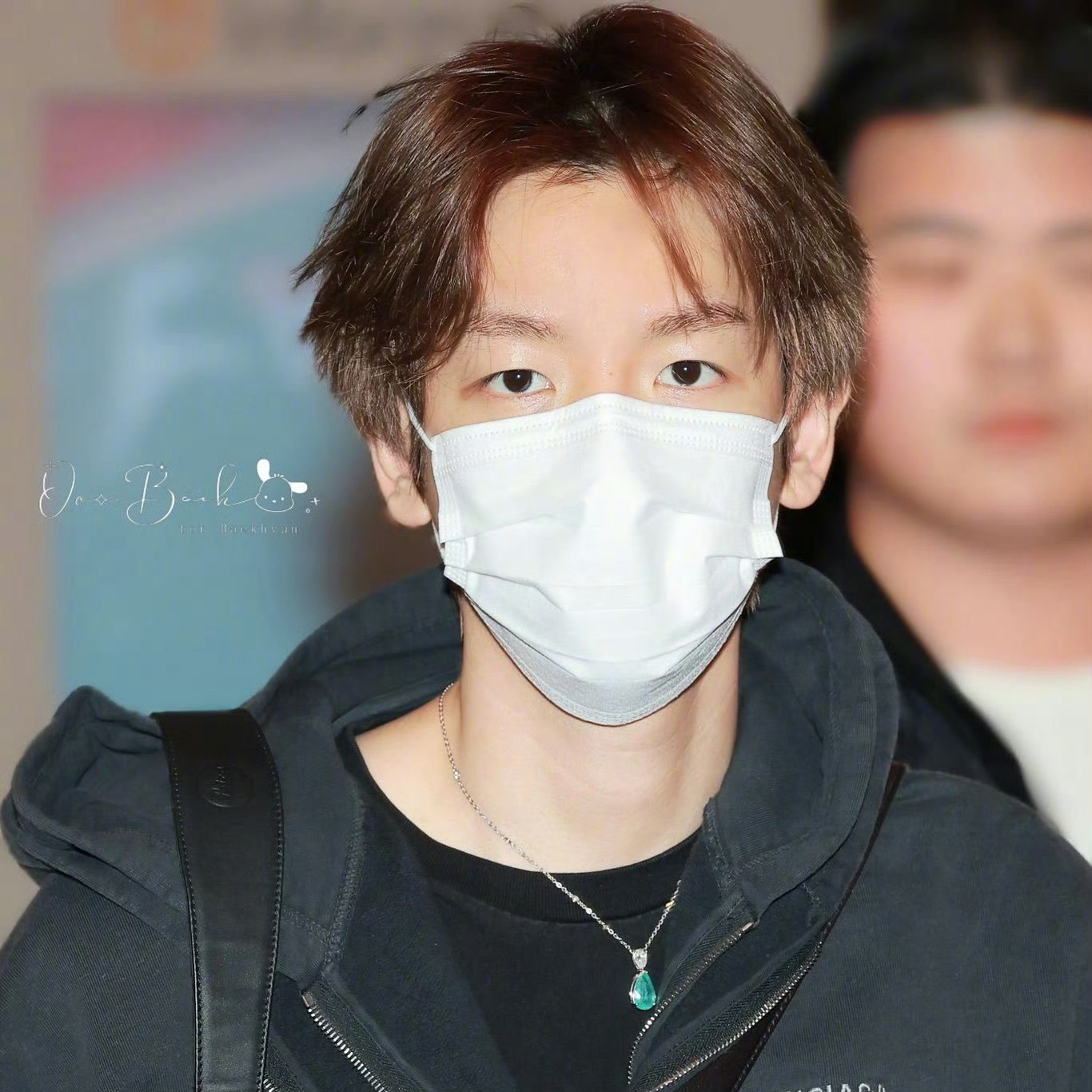 백현 (EXO)의 비하인드 컷