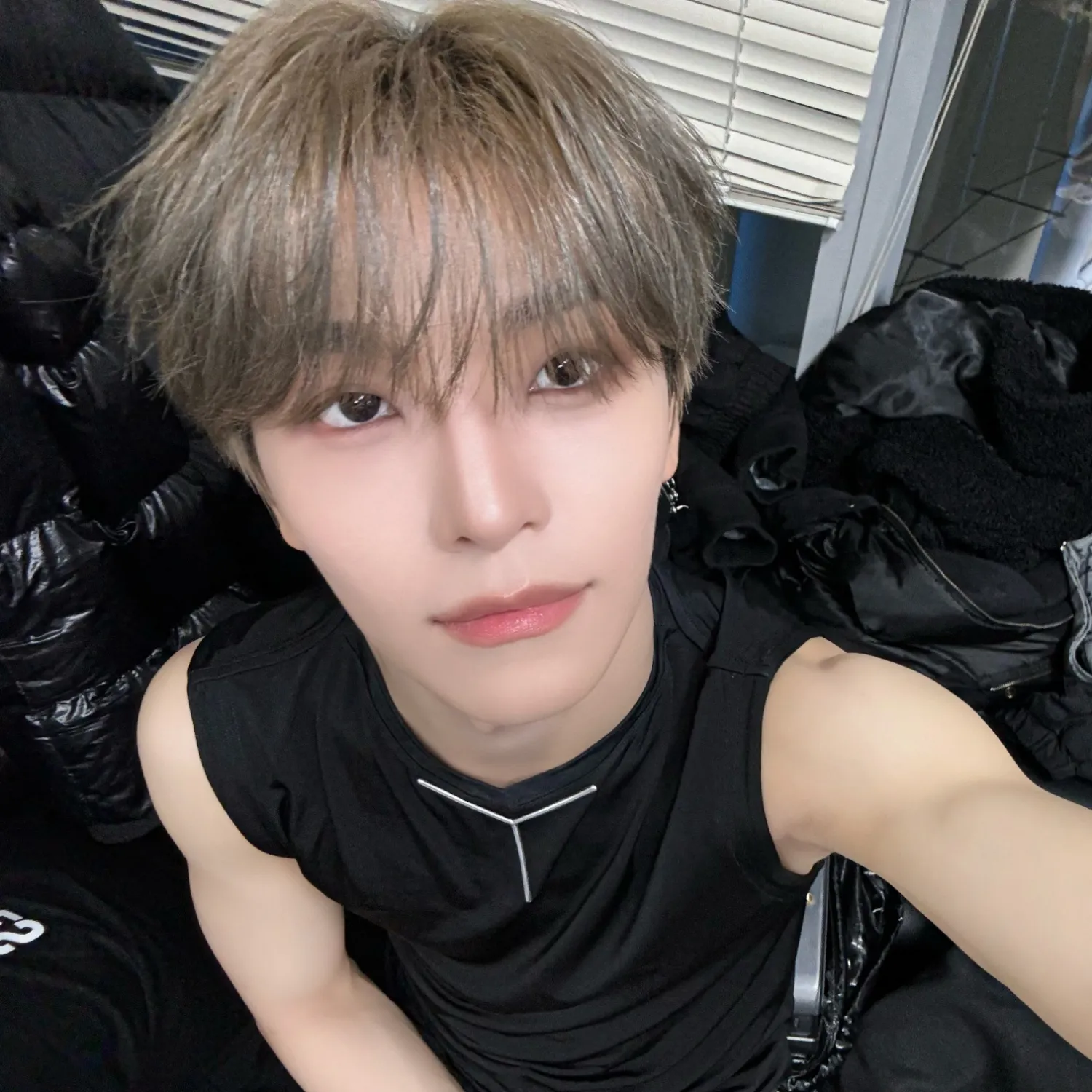 Recent activity shot of He Xinlong (ALPHA DRIVE ONE)