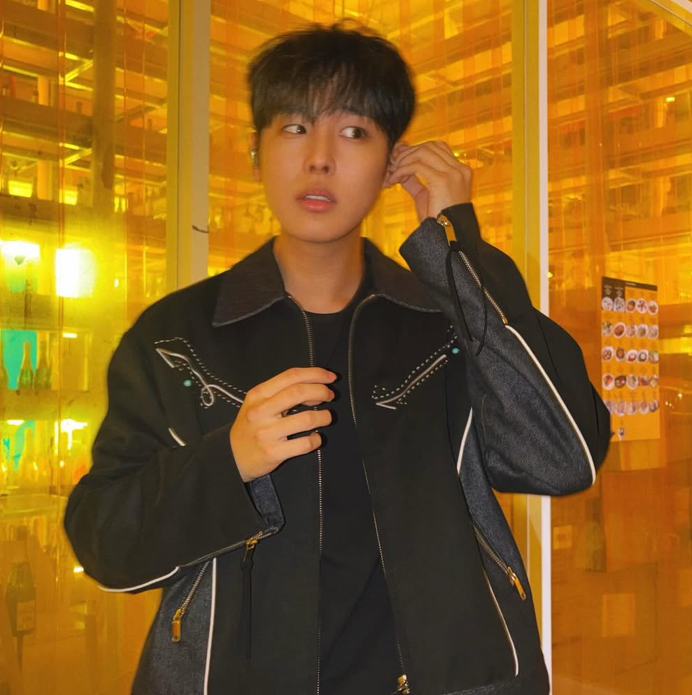 Latest photo of Choi Byungchan