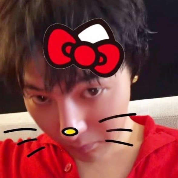 Latest photo of G-DRAGON (BIGBANG)