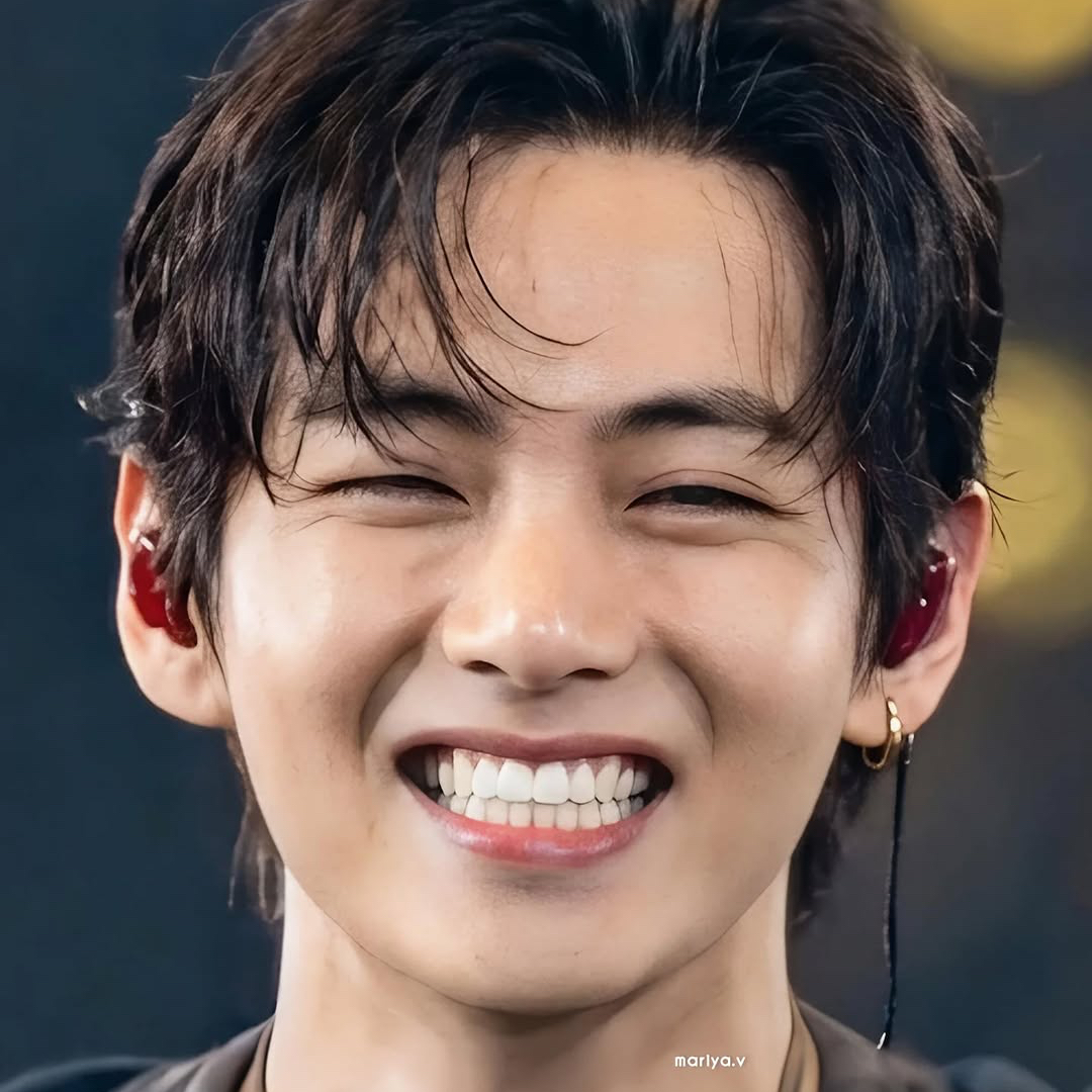 Foto terbaru V (BTS)