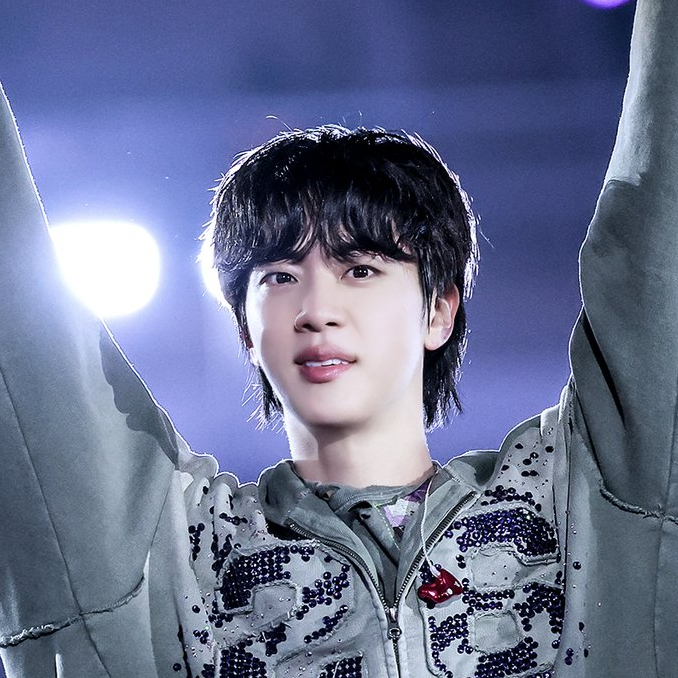 Potret di balik layar Jin (BTS)