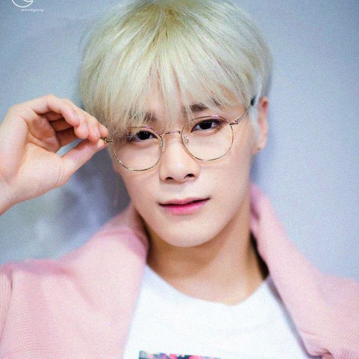 Recent activity shot of Moonbin (ASTRO)