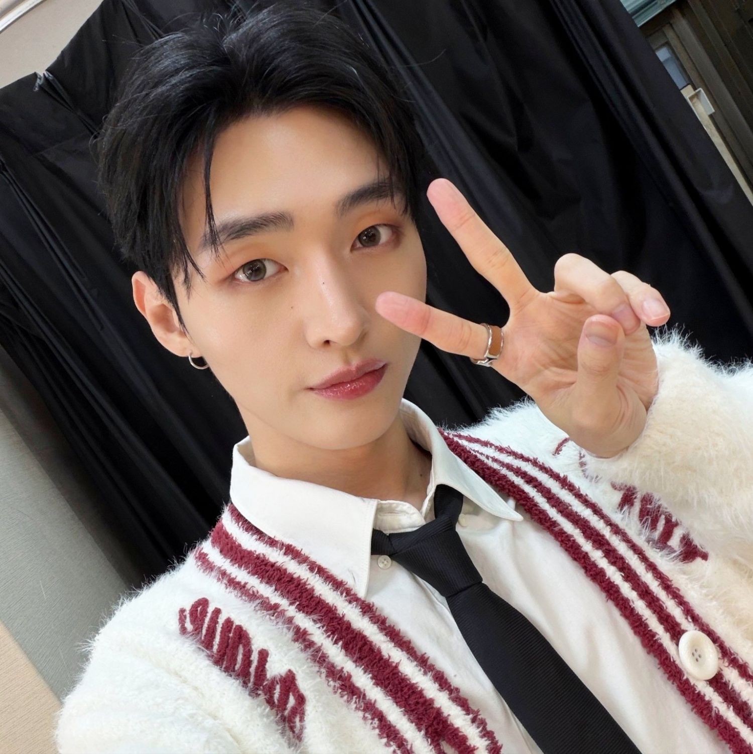 A moment captured by Yoon Jisung's fan