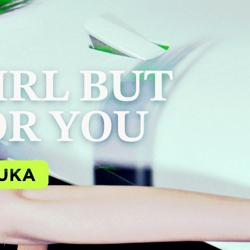 Latest photo of Mayuka (NiziU)