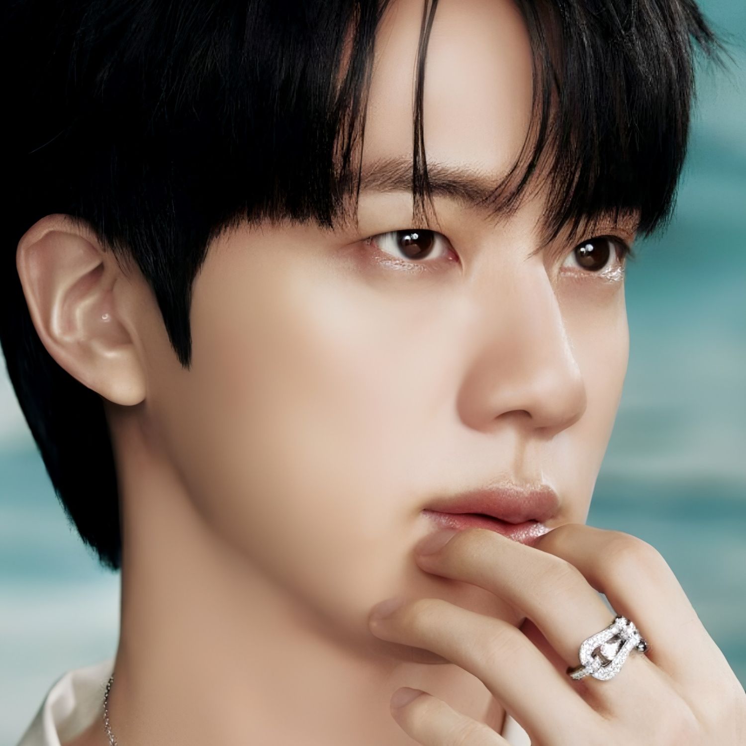 진 (방탄소년단) 최근 활동샷