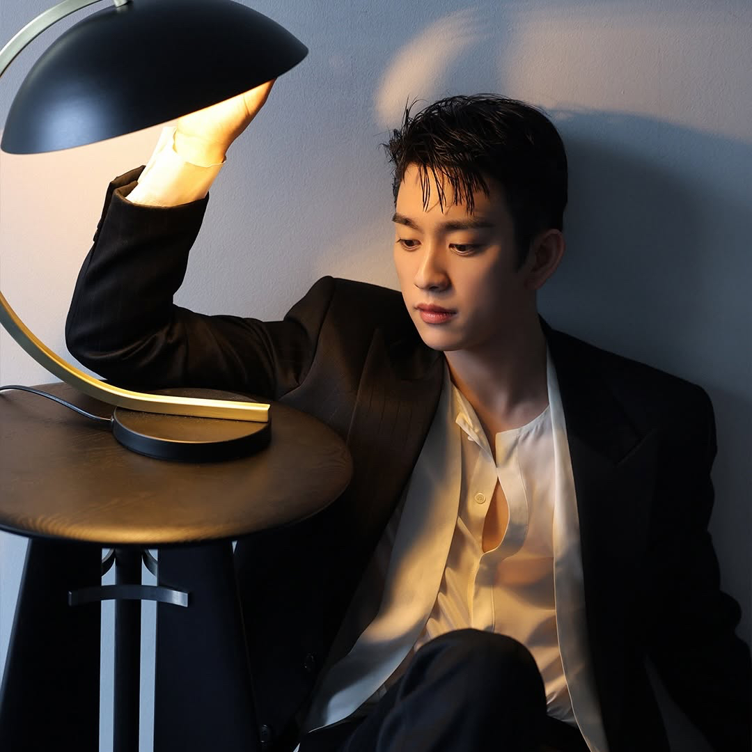 Recent activity shot of Jinyoung (GOT7)