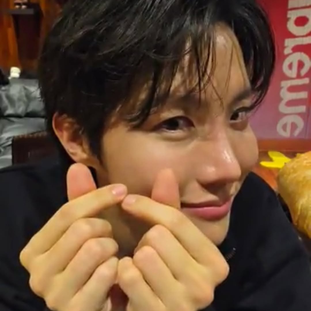 防彈少年團的最新照片